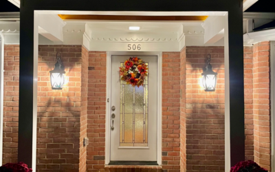 Decorative Porch Webbing with Accent Lighting